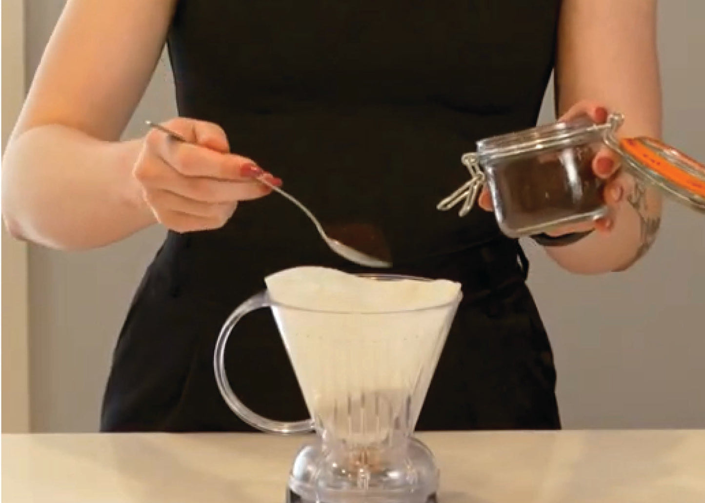 How to Brew Coffee with a Clever Dripper
